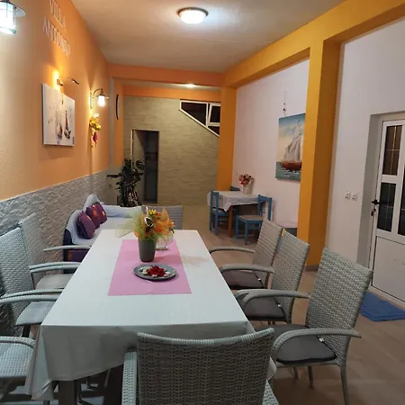 Apartment Antonio Trogir